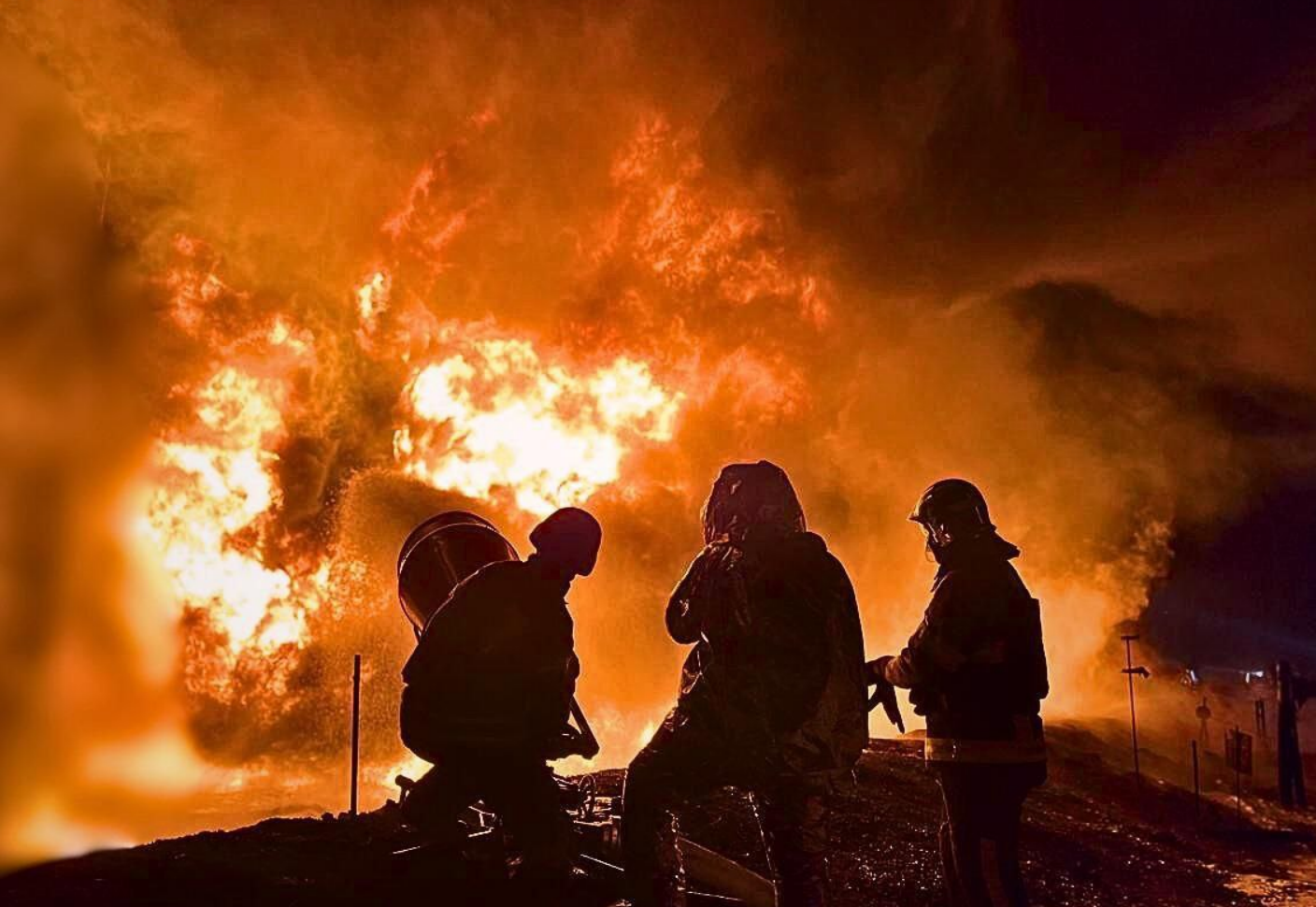 У ДСНС оприлюднили наслідки нічної атаки шахедів по Київщині (фото)