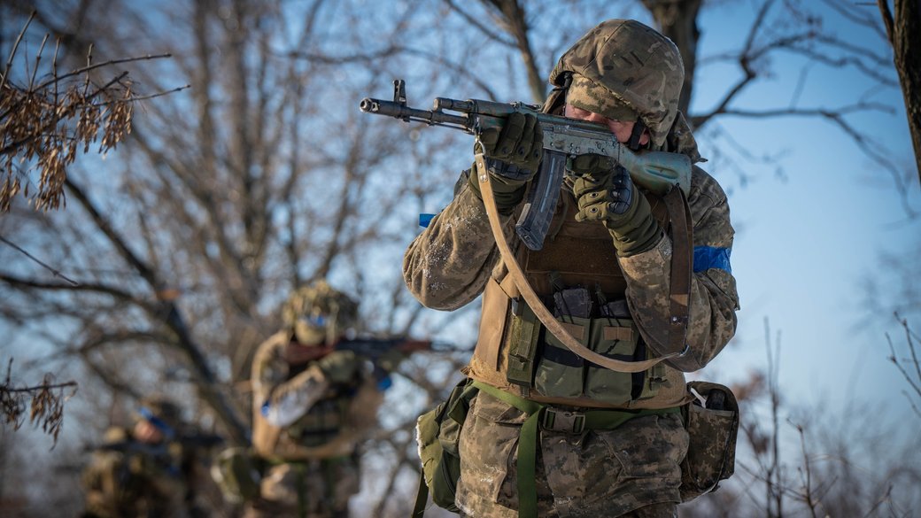 Динаміка боїв різна: у британській розвідці порівняли фронтову ситуацію в Донецькій і Курській областях