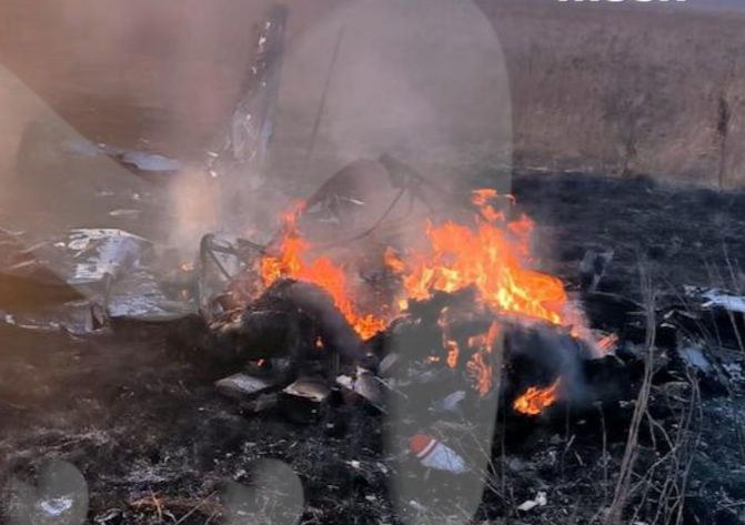 У Підмосков’ї впав літак, загинуло двоє людей: подробиці (відео)