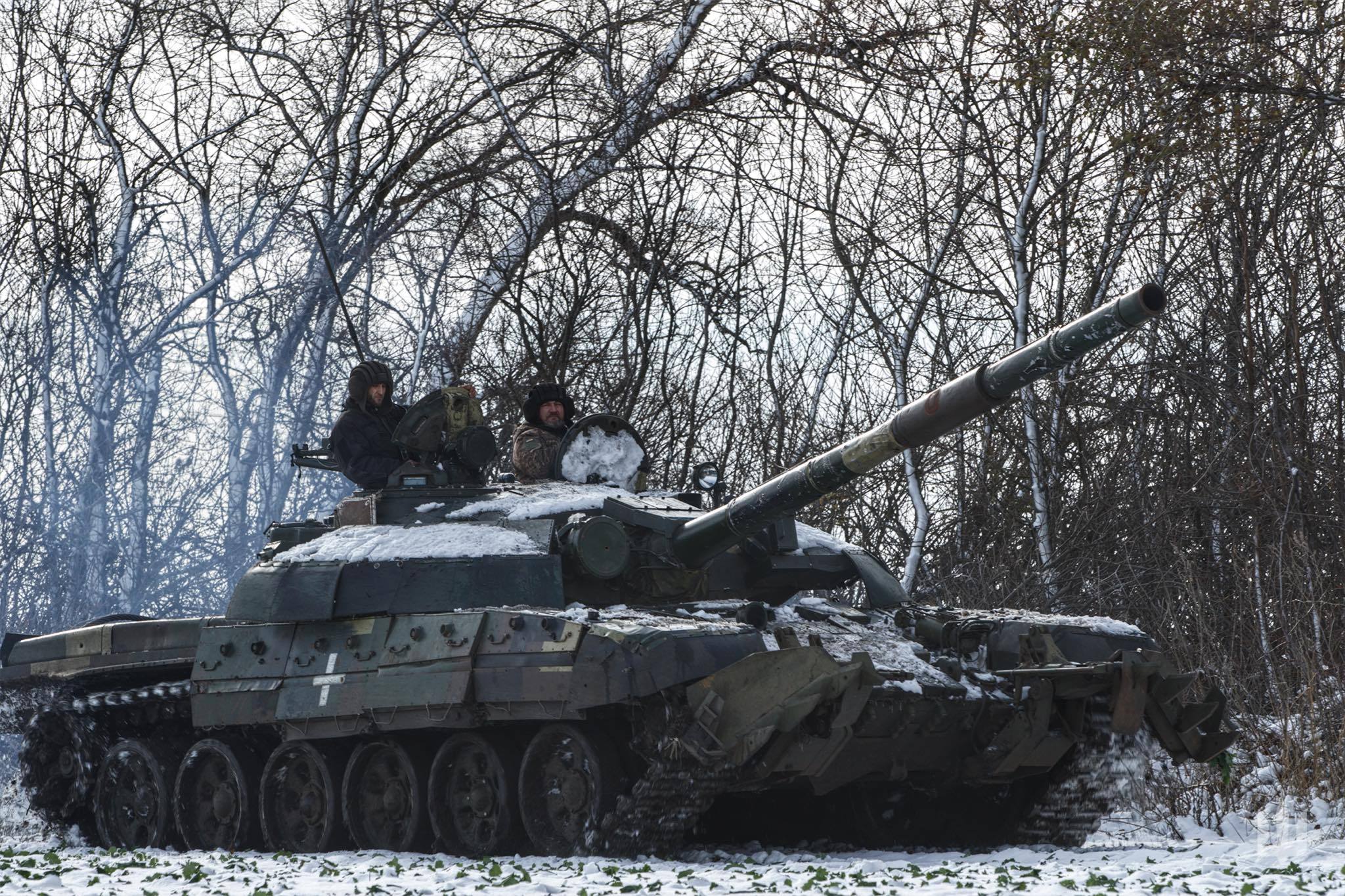 Вашингтон продовжує ділитися з Києвом деякими розвідданими, — CNN