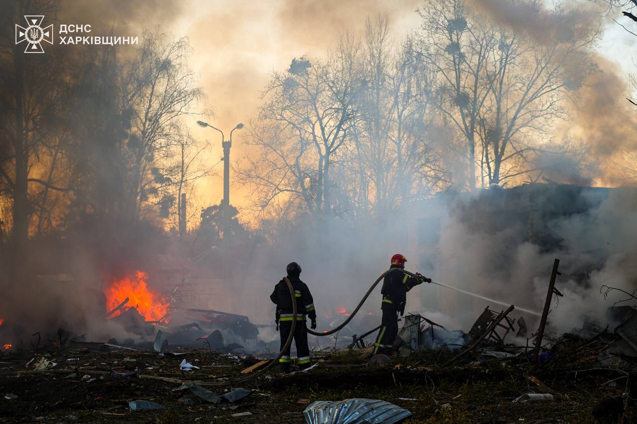 Необхідно примусити Росію зупинити війну: Зеленський відреагував на обстріл окупантів (фото)