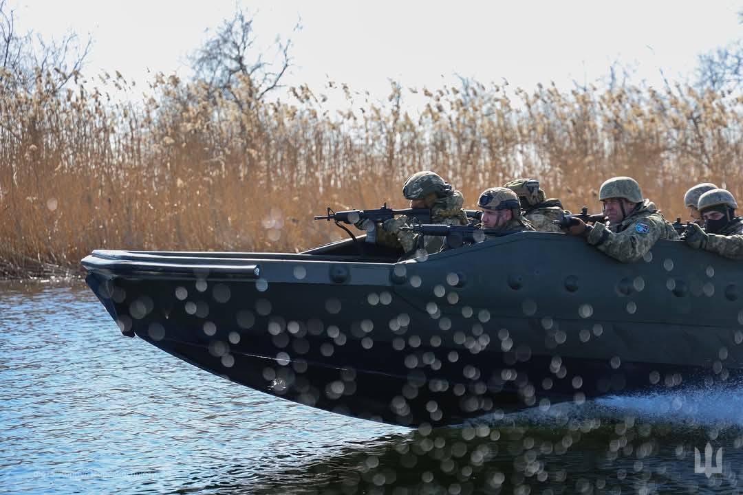 На десяти гарячих напрямках фронту відбулося понад 110 боєзіткнень: окупанти зазнали значних втрат