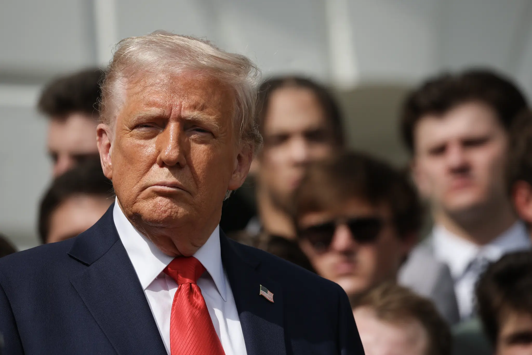 Трамп заявив, що він міг би стати новим Папою Римським: це був жарт (відео)