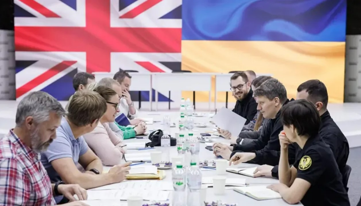 Україна отримає від Британії $3 млрд: на що спрямують кошти