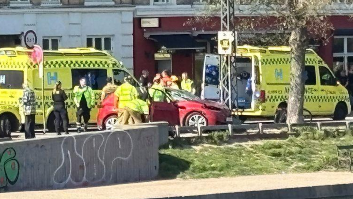 У Копенгагені автівка в'їхала в натовп: є постраждалі