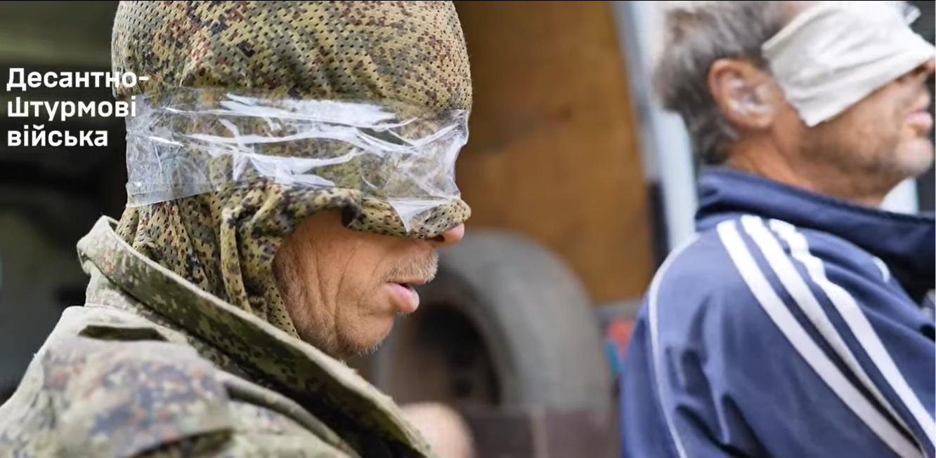 Українські десантники взяли в полон цілу групу російських військових на Курщині (відео)