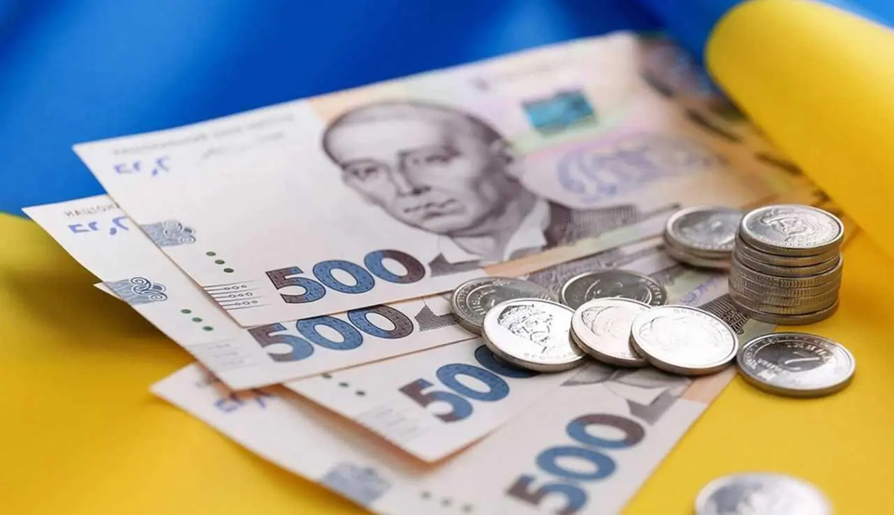 Українці можуть сплачувати добровільні страхові внески: для чого це потрібно та як вплине на пенсію