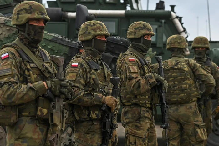 У Варшаві різко відреагували на заяву Келлога про розміщення польських військових в Україні