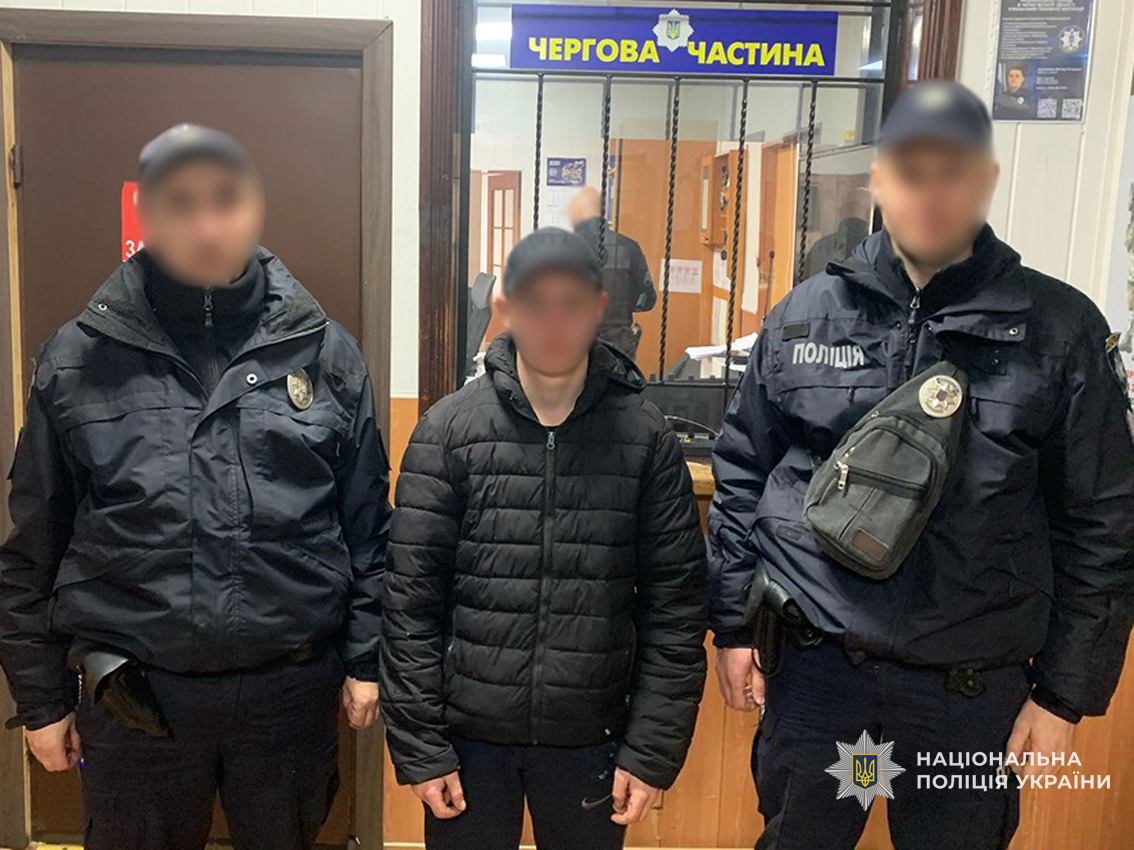 На Чернігівщині юнак підпалив квартиру своєї сусідки, щоб помститися