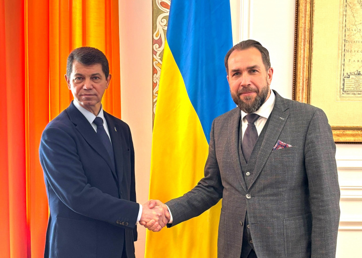 Блокування кордону: українське МЗС провело зустріч із керівником посольства Польщі