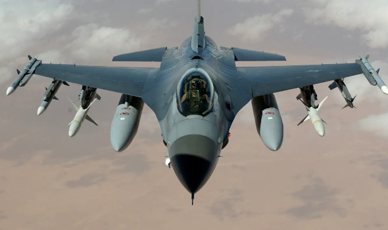 Завтра Нідерланди відправлять Україні останній з 24 обіцяних F-16