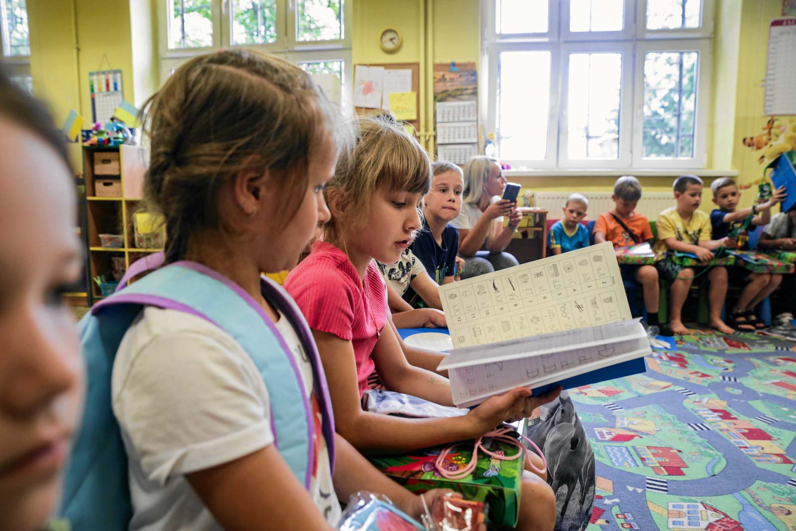 Польща може погодитися на викладання українською мовою в школах країни, — МОН