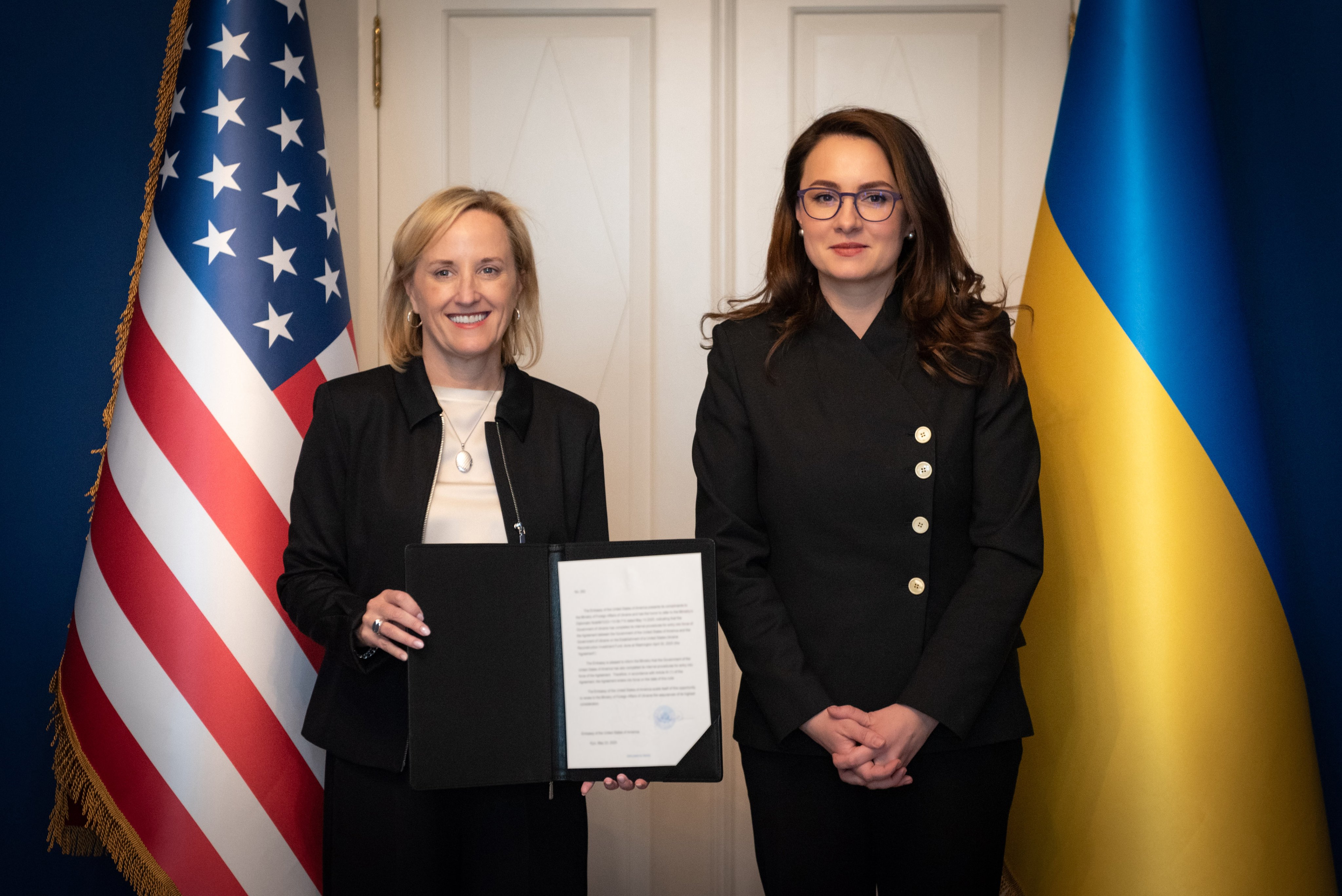 Україна та США запустили Фонд реконструкції в межах угоди про корисні копалини