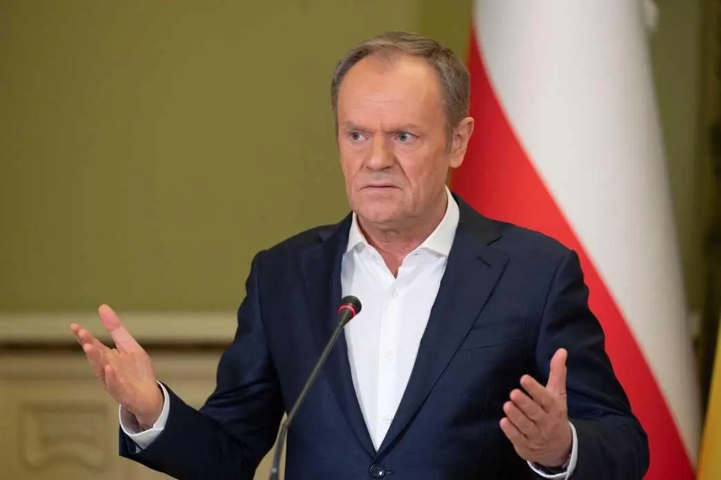 Польща скасовує безмитну торгівлю з Україною: названо дату