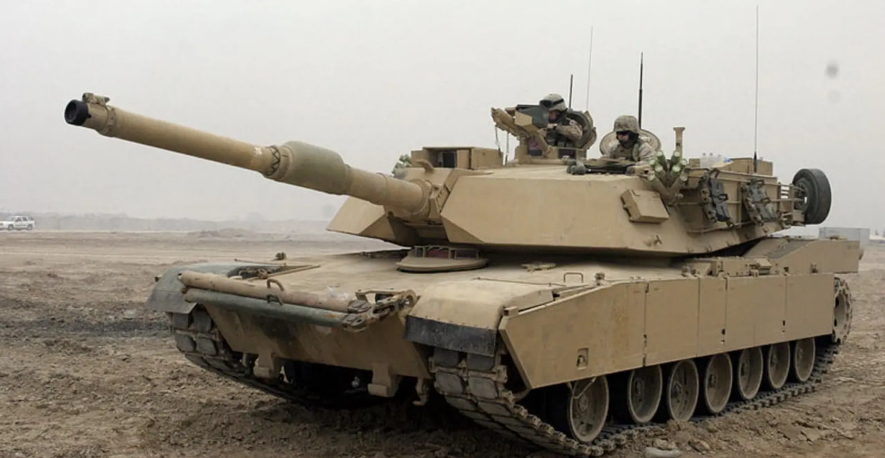 Австралія відправила в Україну танки Abrams: у США заявили про складнощі з технікою