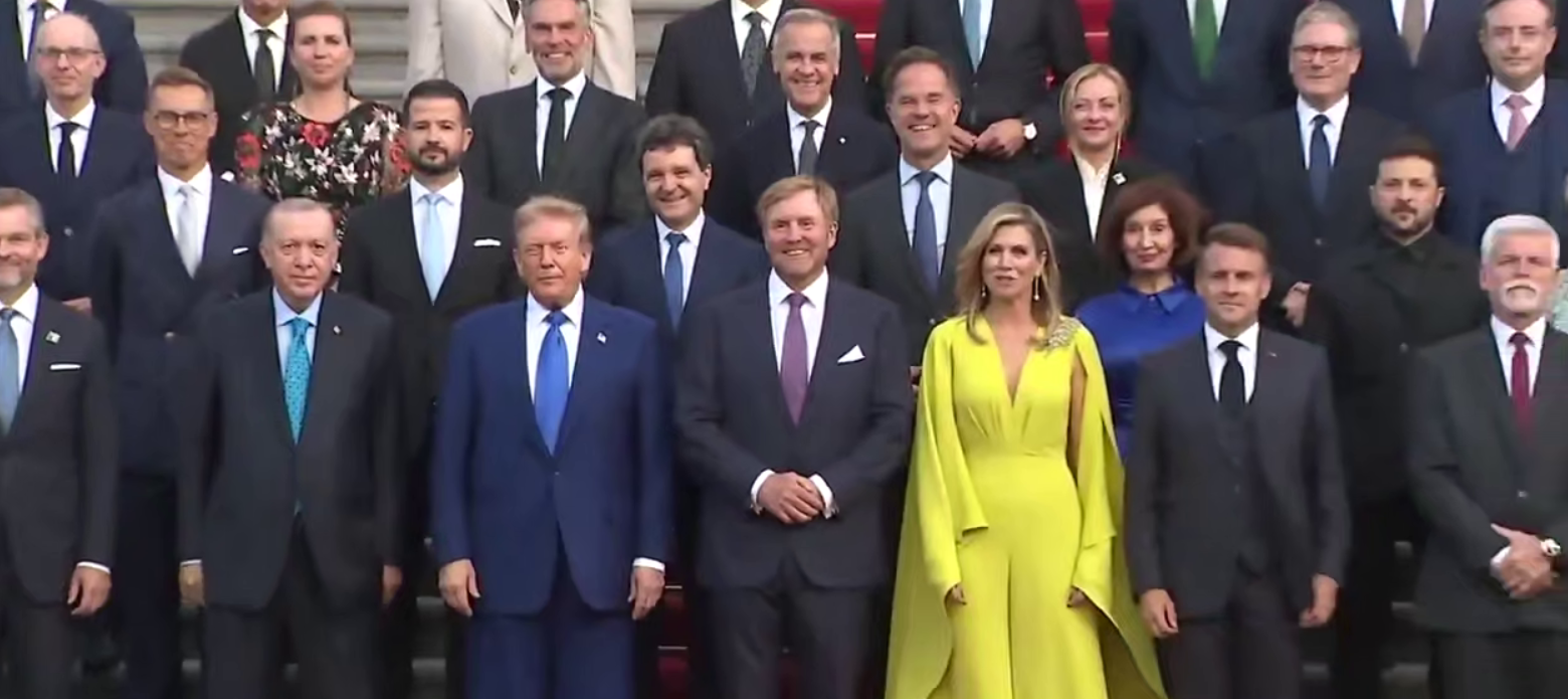 Зеленський, Трамп, Макрон зібралися на саміті НАТО у Нідерландах (відео)