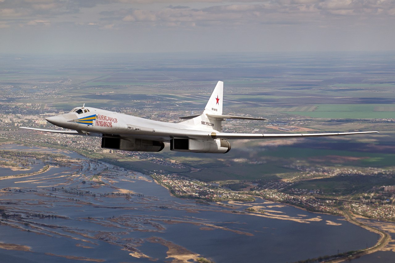 Росія заховала бомбардувальники Ту-160 після української атаки дронів: ЗМІ дізналися локацію