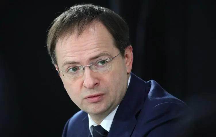 Вимагають удари Орєшніком по Києву і Львову: Мединський озвучив вимоги росіян після атак СБУ