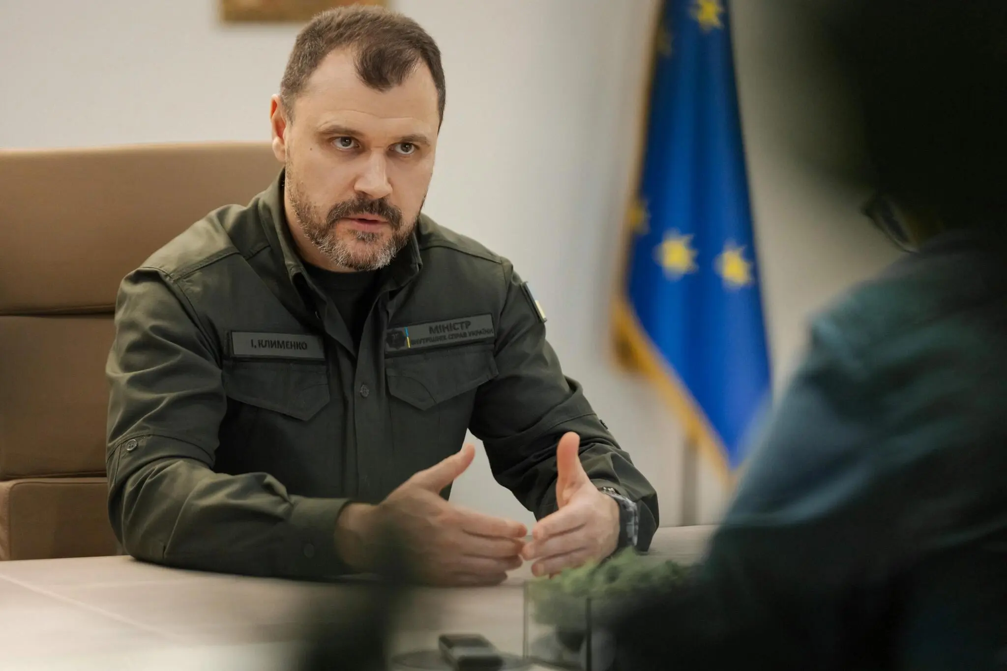 Очільник МВС: Москва передала Україні непотрібні трупи російських солдатів (фото)