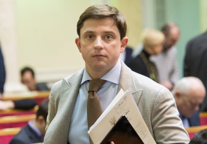 Нардеп Довгий написав заяву про припинення депутатських повноважень: пояснив, чому йде з політики