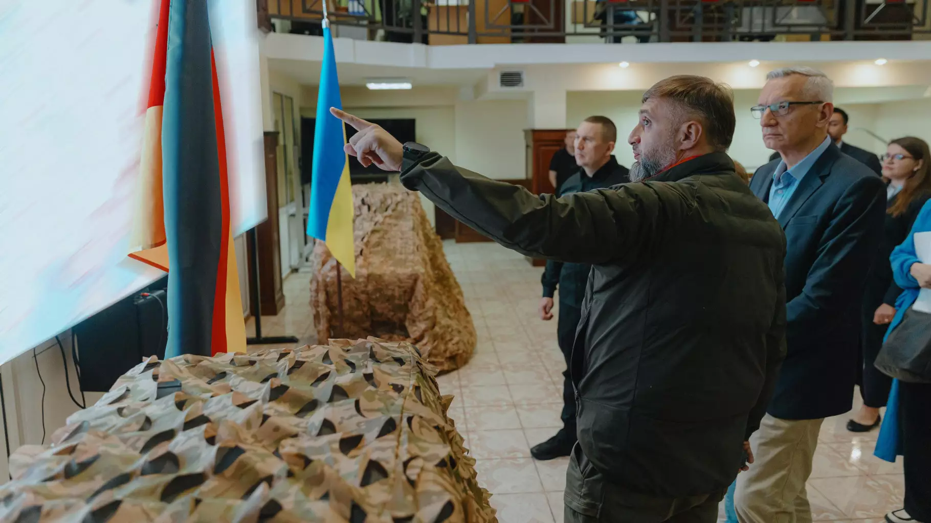 Нідерланди та Німеччина надали Україні нову військову допомогу