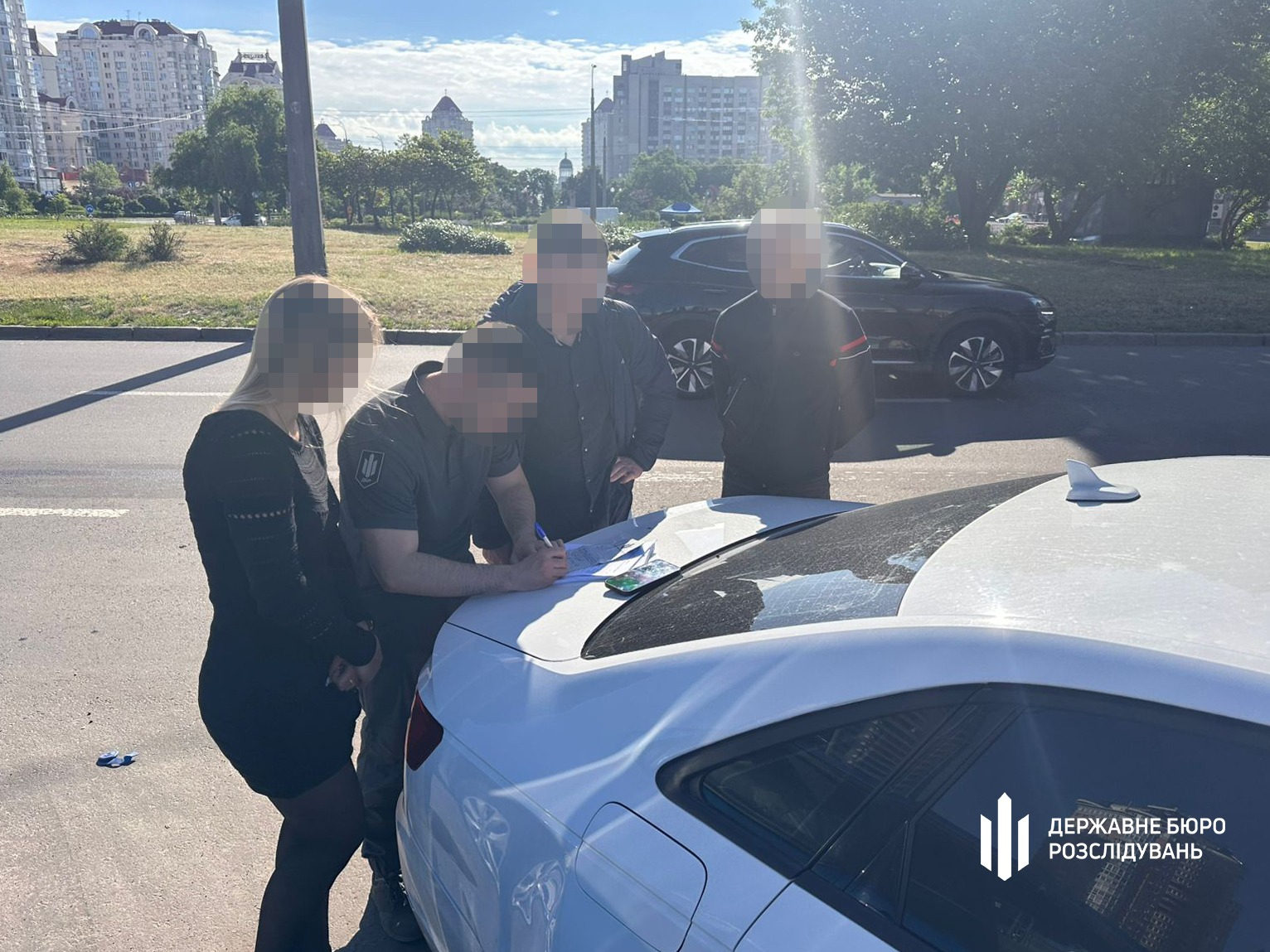 На Дніпропетровщині колишня інспекторка незаконно видаляла з баз інформацію про ухилянтів