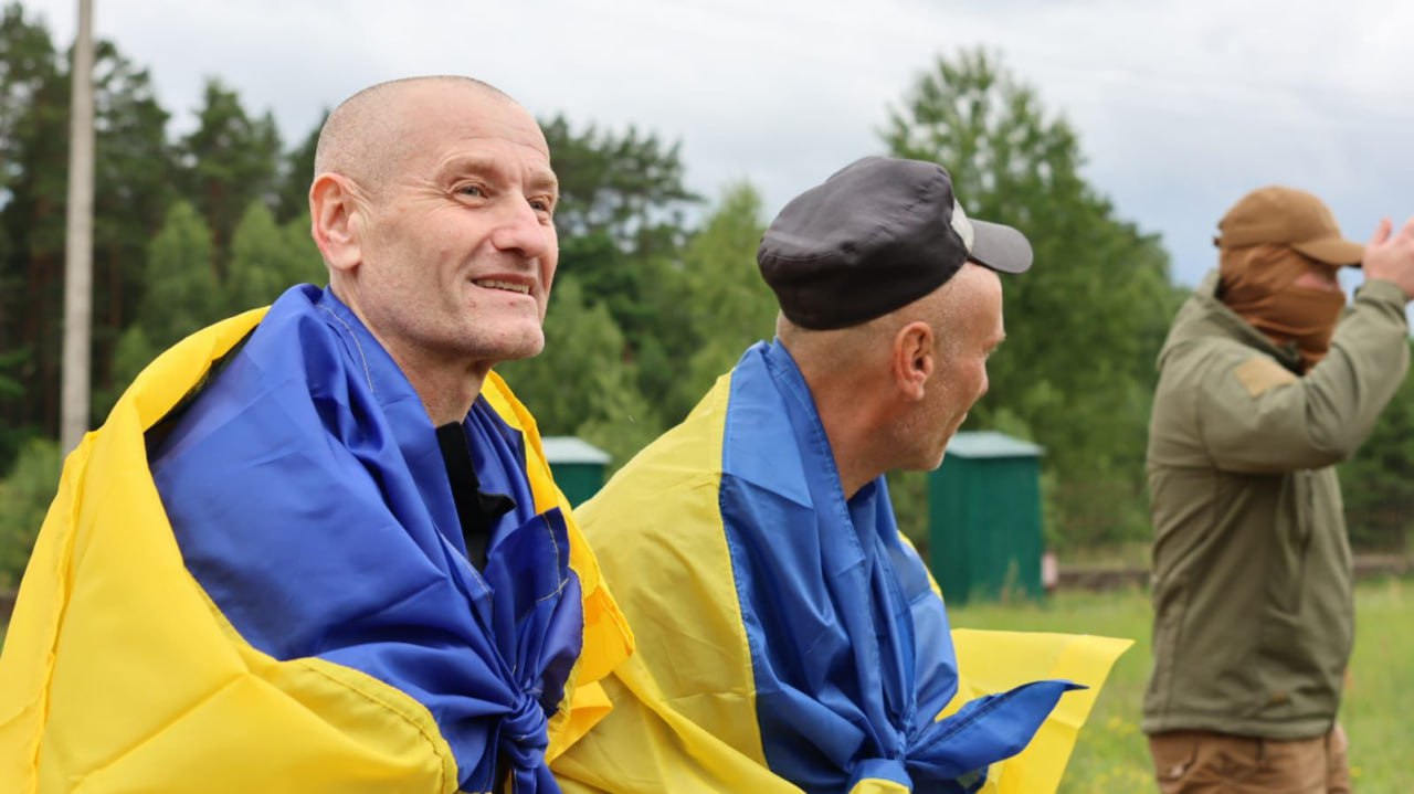 Перебували у неволі понад 2 роки: Україна провела черговий обмін полоненими 