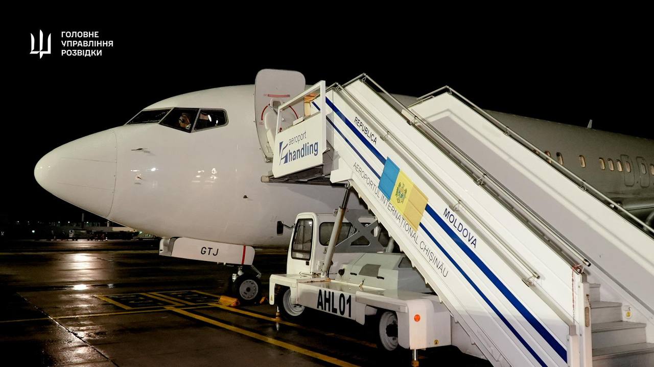 Україна евакуювала з Ізраїлю понад сотню своїх громадян (фото)