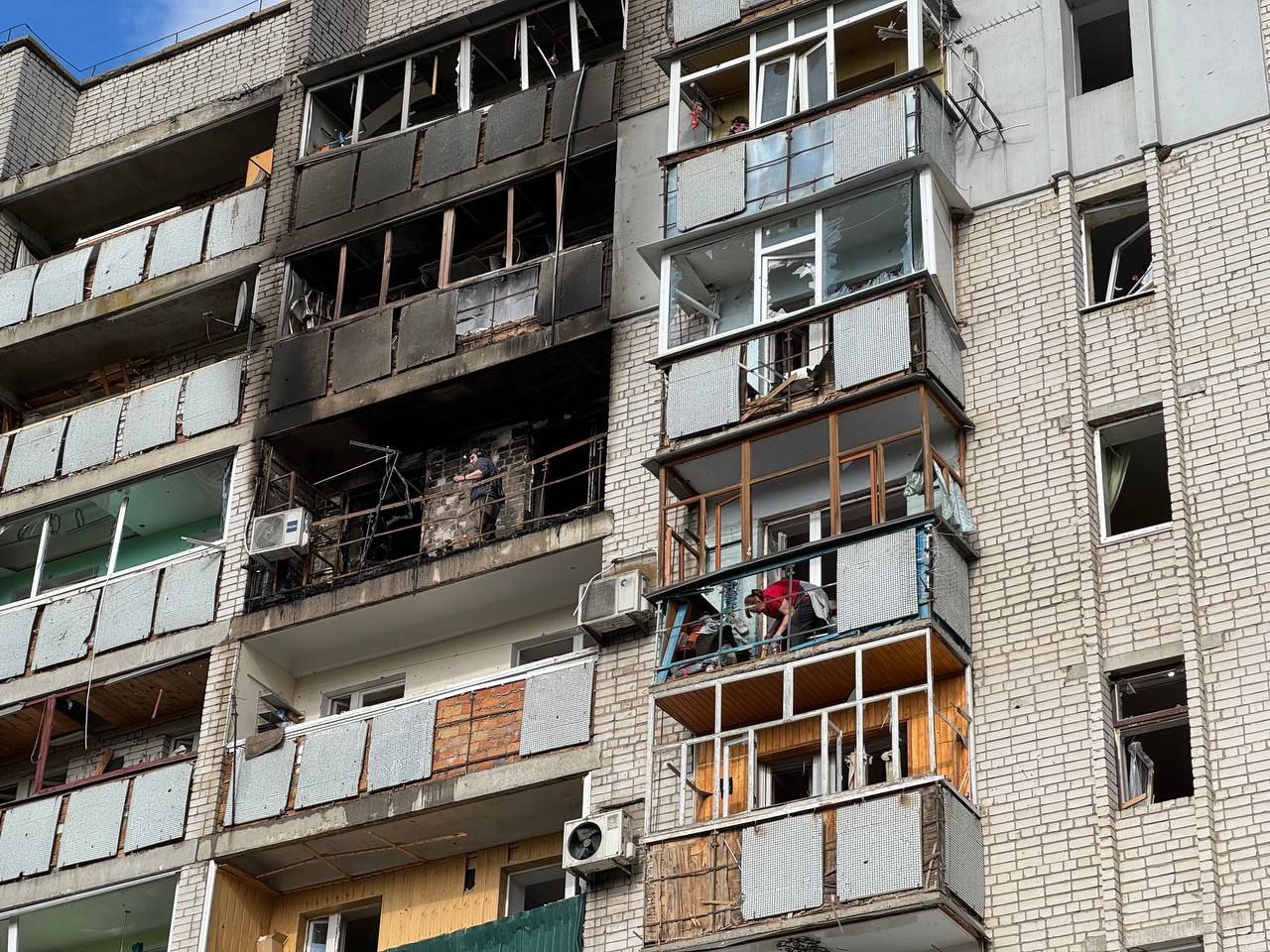 Нічний обстріл Черкащини: нові подробиці та фото наслідків