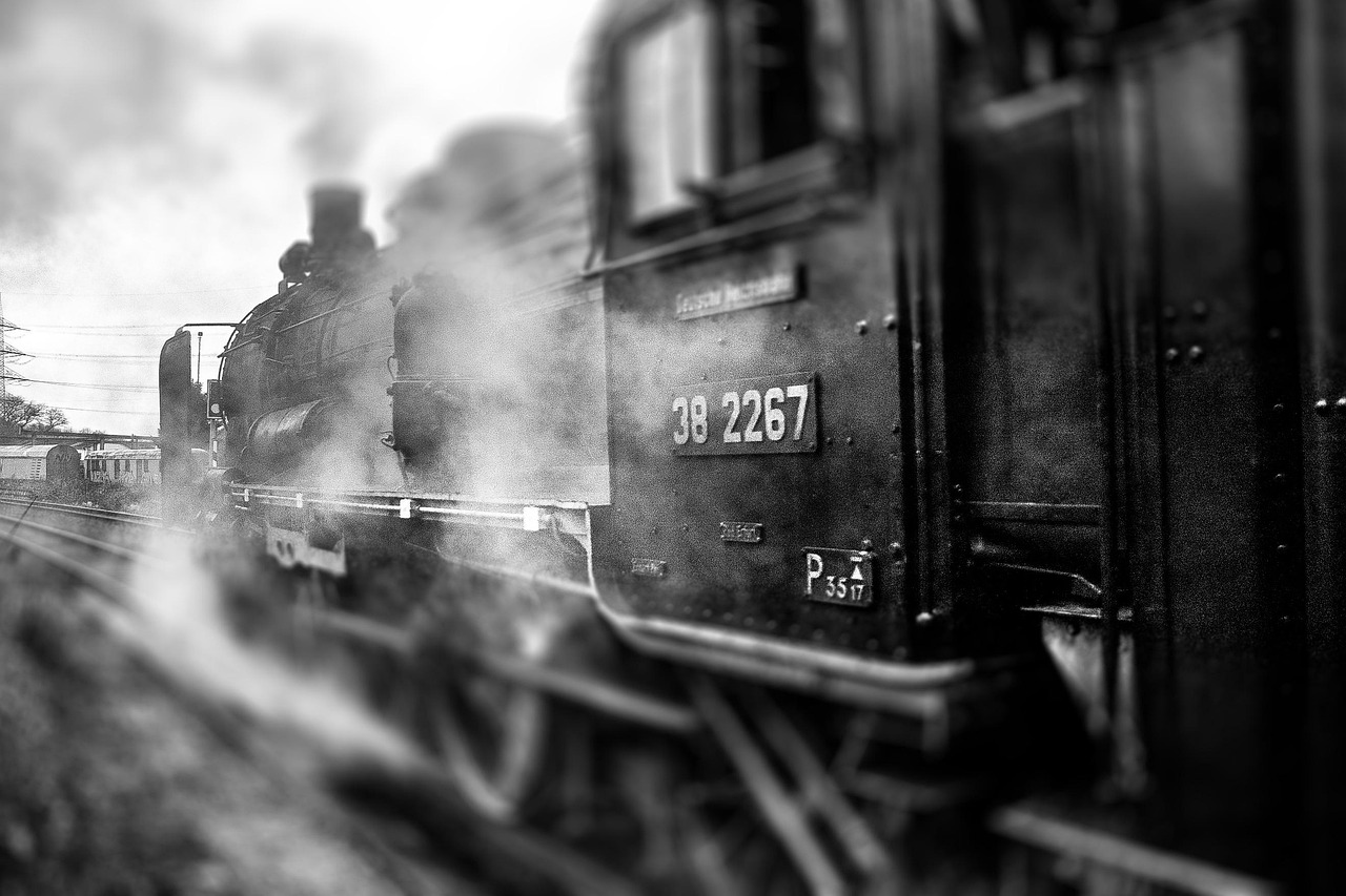 Під Мелітополем підірвано військовий товарняк окупантів, що вдарило по логістиці Криму, — ГУР