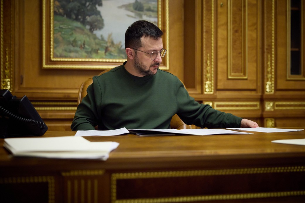 У списку — Латиніна і Королевська: Зеленський ввів санкції проти антиукраїнської пропаганди