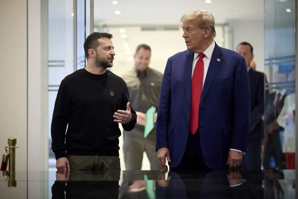 Зеленський і Трамп проведуть телефонну розмову, аби з’ясувати ситуацію з призупинення постачання зброї