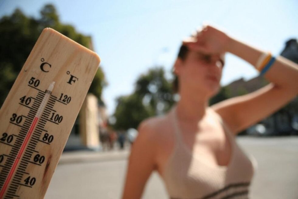 Спека не відступає: де 25 липня розпече до +35°C 