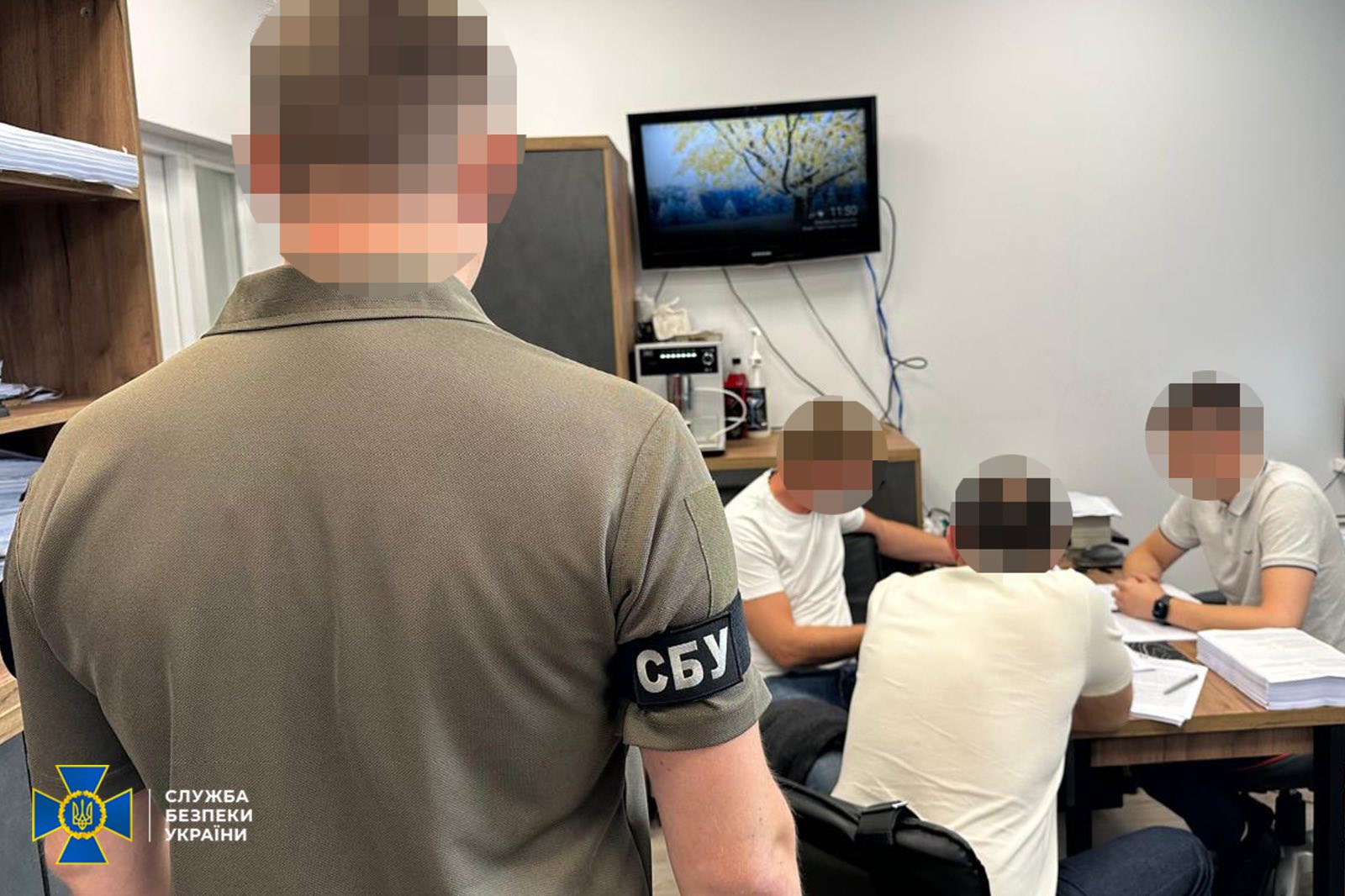 Нагріли державу на понад 50 млн грн: на Львівщині 18 посадовців отримали підозри