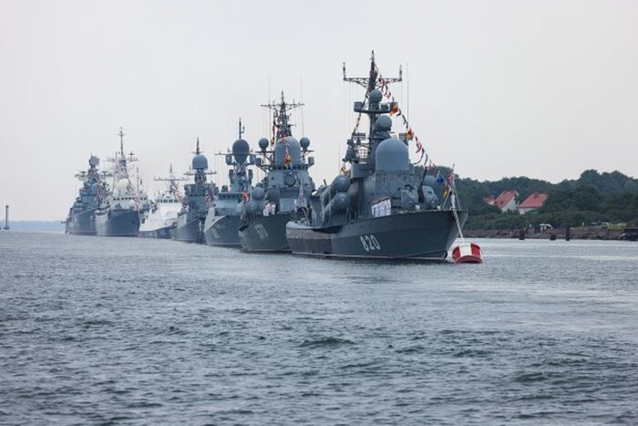 У британській розвідці пояснили, чому вперше повністю скасовано парад до дня ВМФ Росії