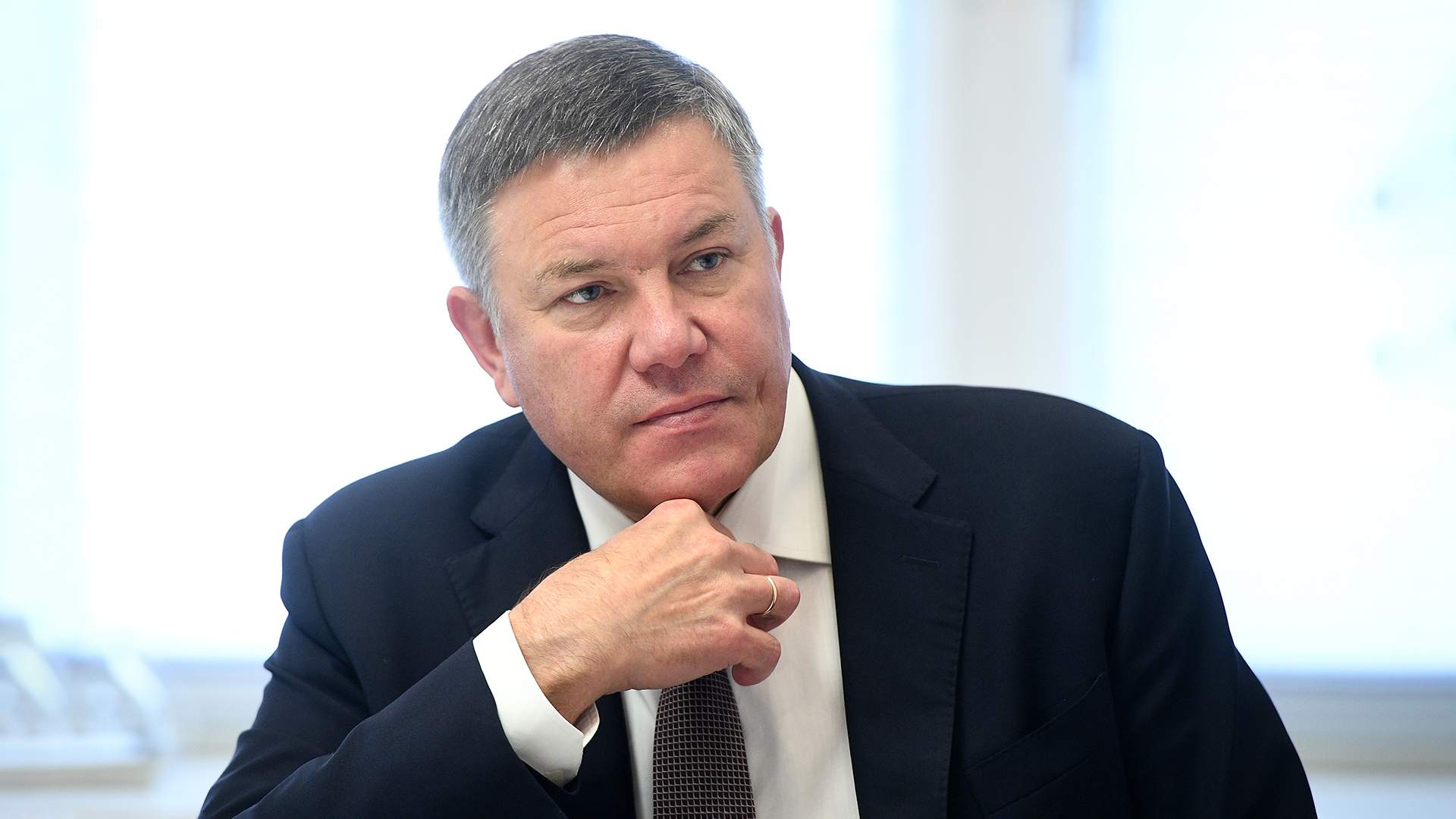 Колишньому російському губернатору оголосили підозру щодо фінансування війни проти України