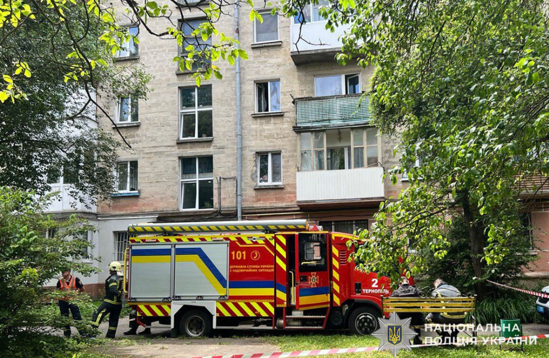 У Тернополі пролунав вибух у багатоповерхівці: є жертви (фото)