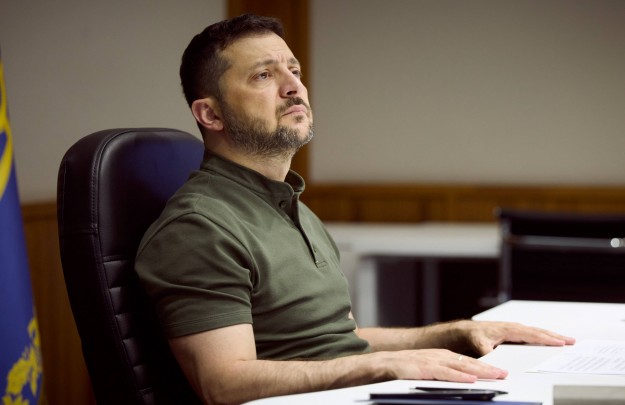 Зеленський підписав закон про відновлення незалежності НАБУ та САП