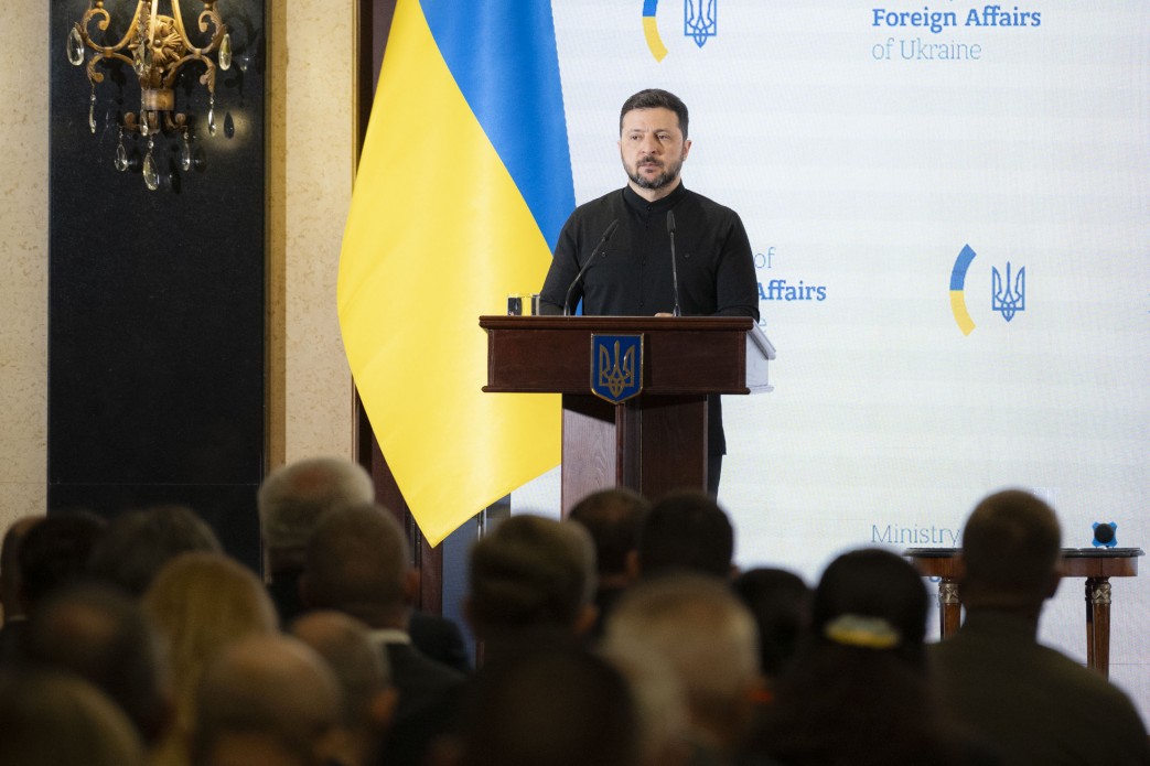 Зеленський визначив п’ять пріоритетів для української дипломатії