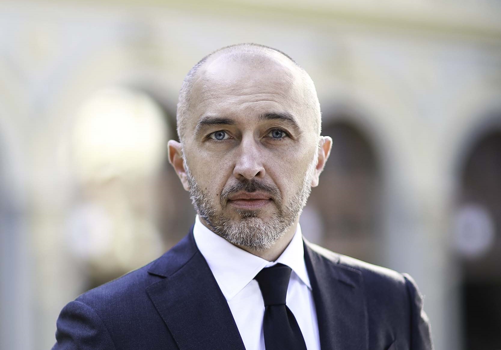 Голова НБУ пояснив, як стрибок курсу євро вплине на ціни в Україні
