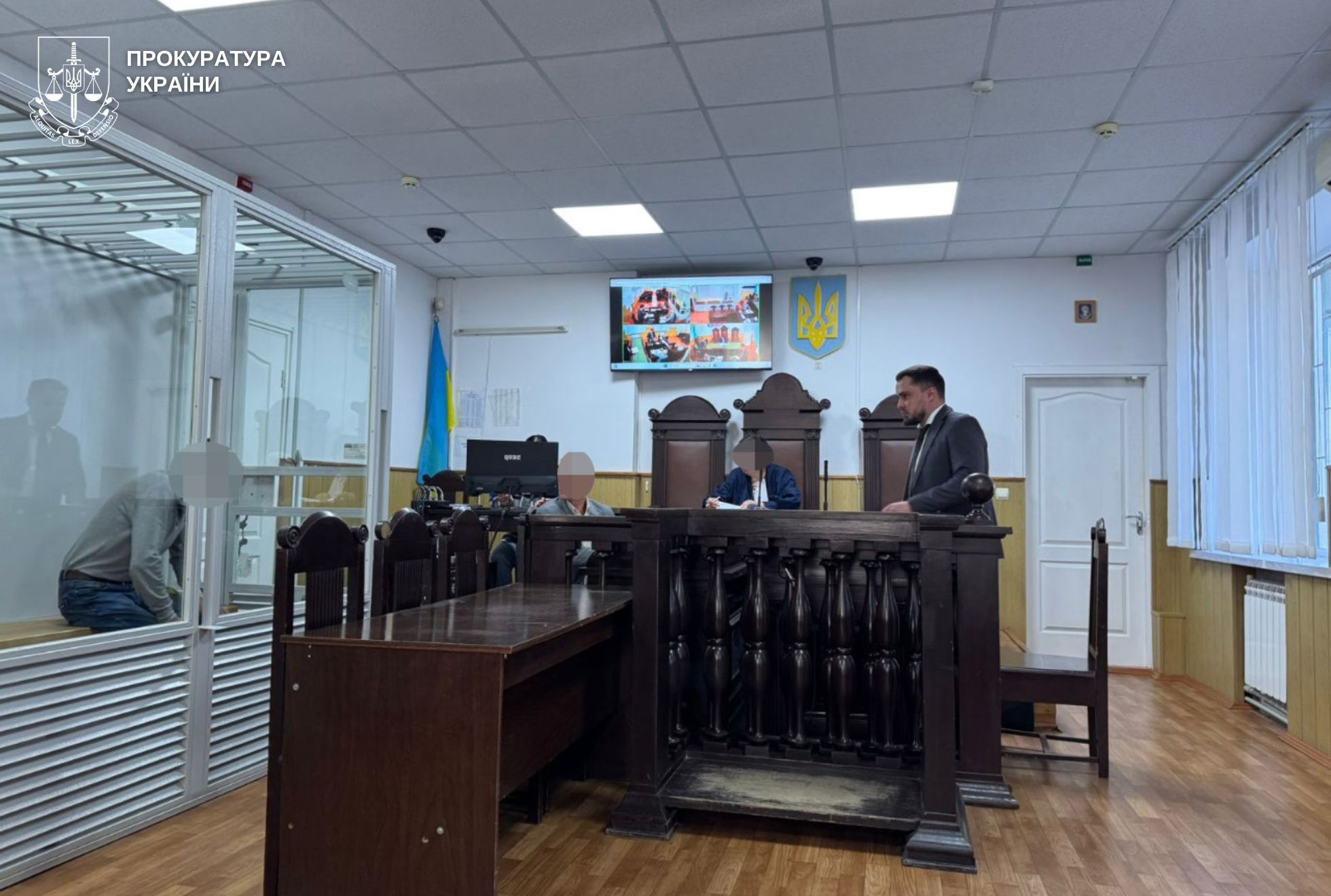 На Вінниччині чоловіка підозрюють у систематичному ґвалтуванні онуки
