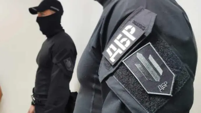 На Донеччині ДБР викрило масштабну схему уникнення мобілізації: її організували в одному з судів області