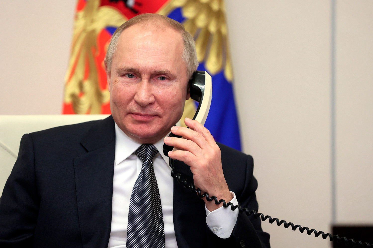 Путін провів розмову з Сі Цзіньпіном перед потенційною зустріччю з Трампом