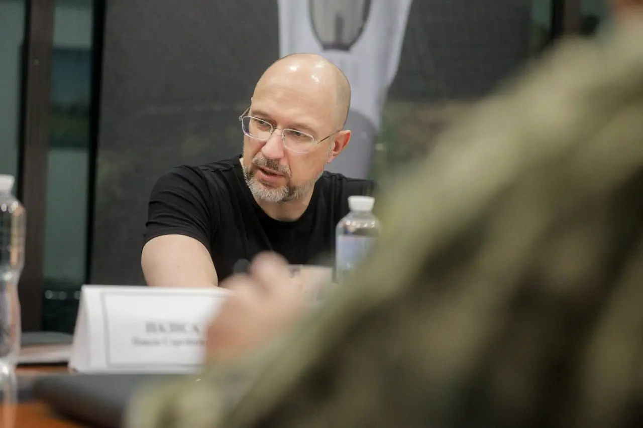 Шмигаль анонсував суттєве збільшення фінансування бойових підрозділів: про яку суму йдеться