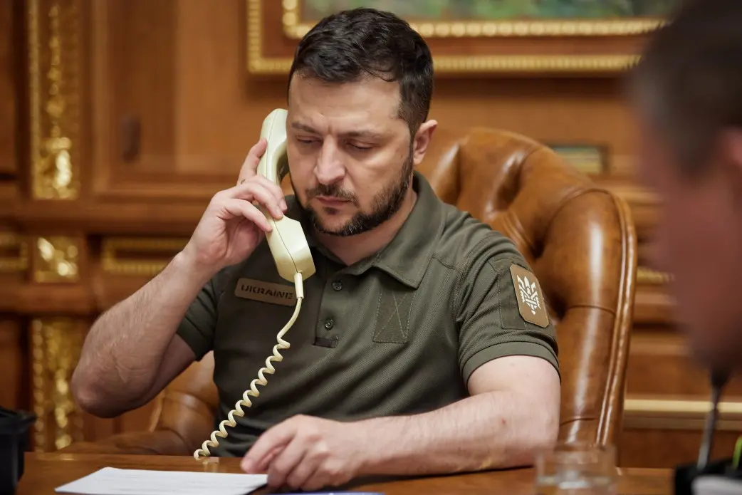 Зеленський з Макроном обговорили наслідки нічної атаки на Україну: що вирішили