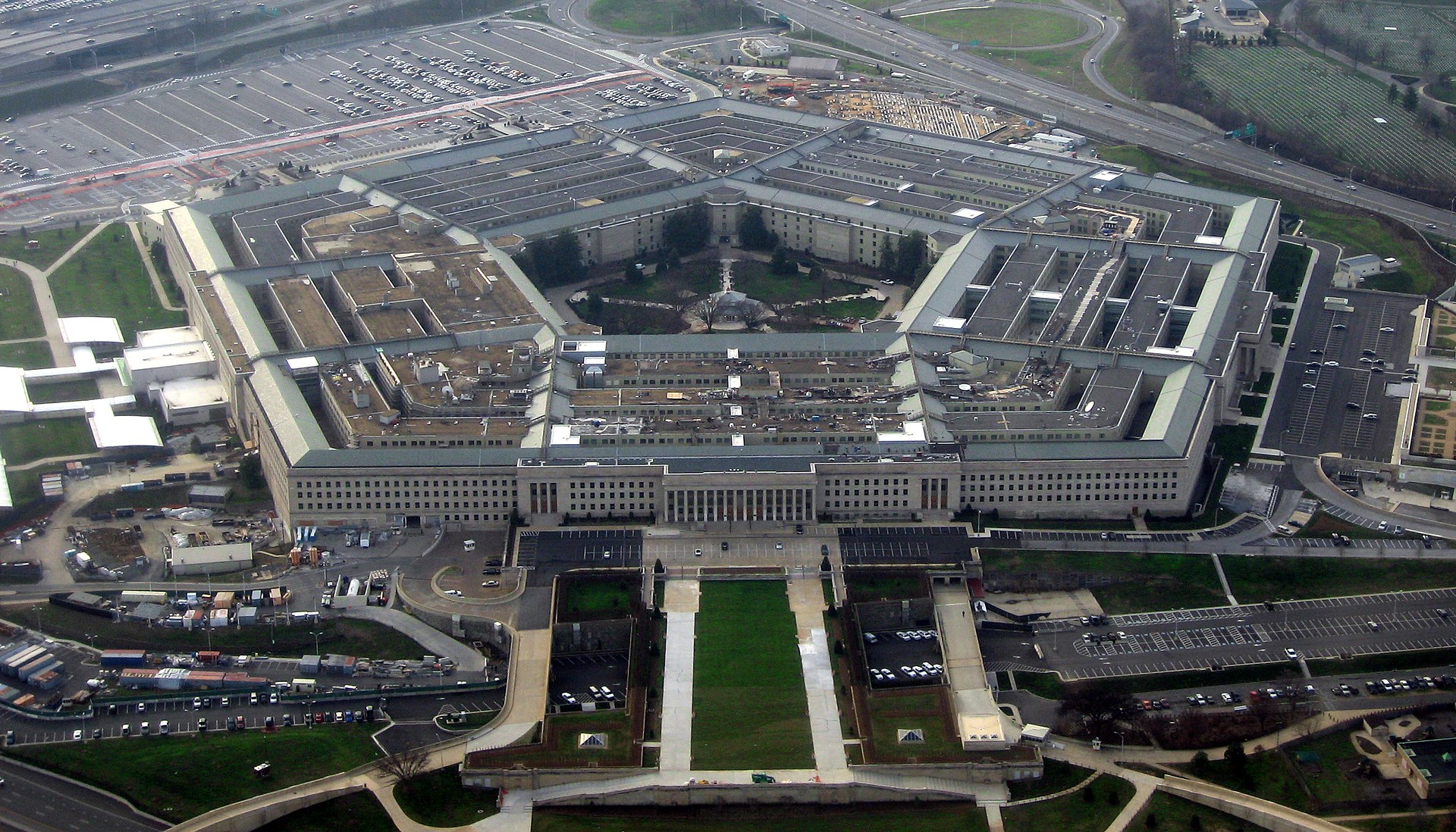 У США занепокоєні новою оборонною стратегією Пентагону — аналітика The Washington Post