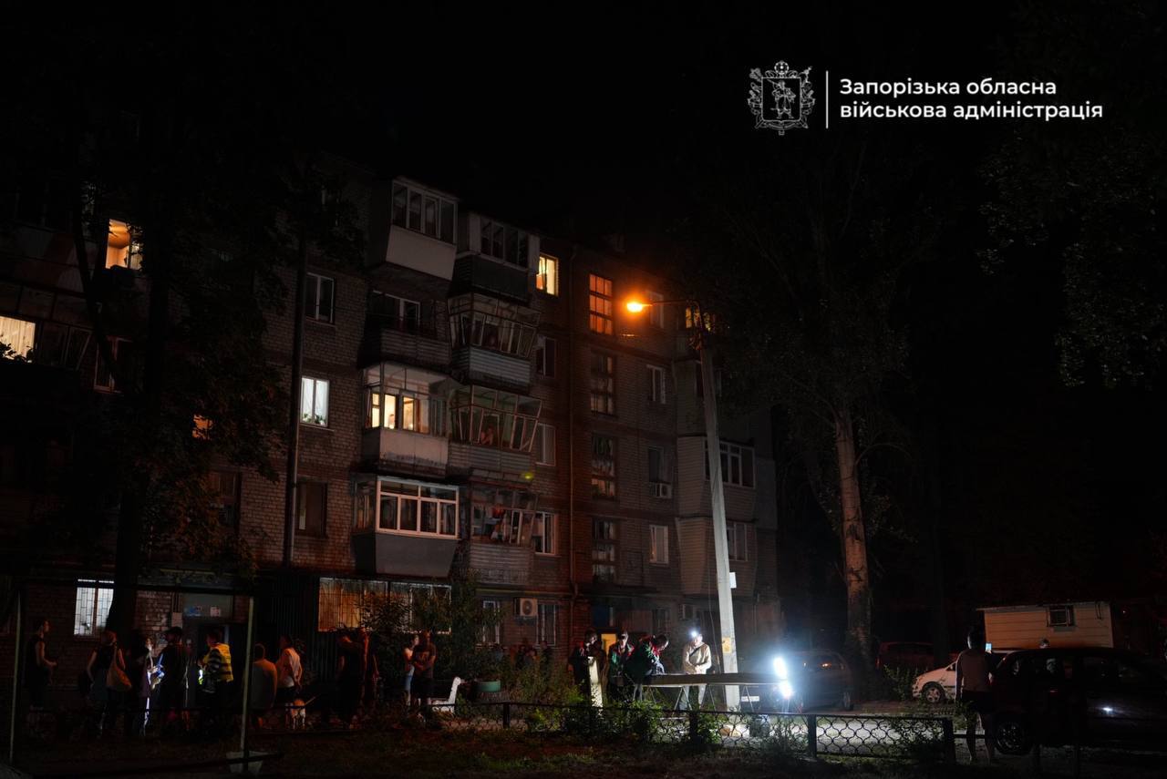 У Запоріжжі зросла кількість постраждалих після російської атаки: зруйновано дитсадок і будинки