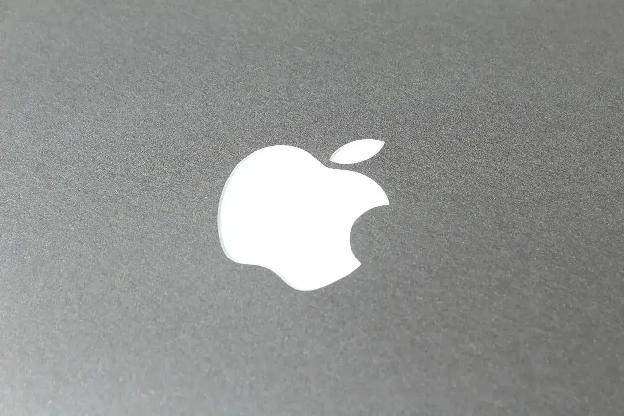 Apple готує масштабне оновлення для MacBook Pro й iPad Pro