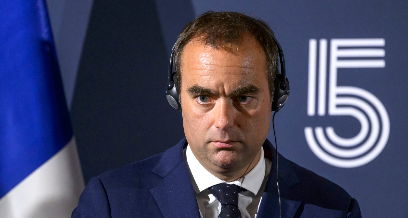 Очолював уряд менш ніж місяць: прем'єр Франції Лекорню пішов у відставку