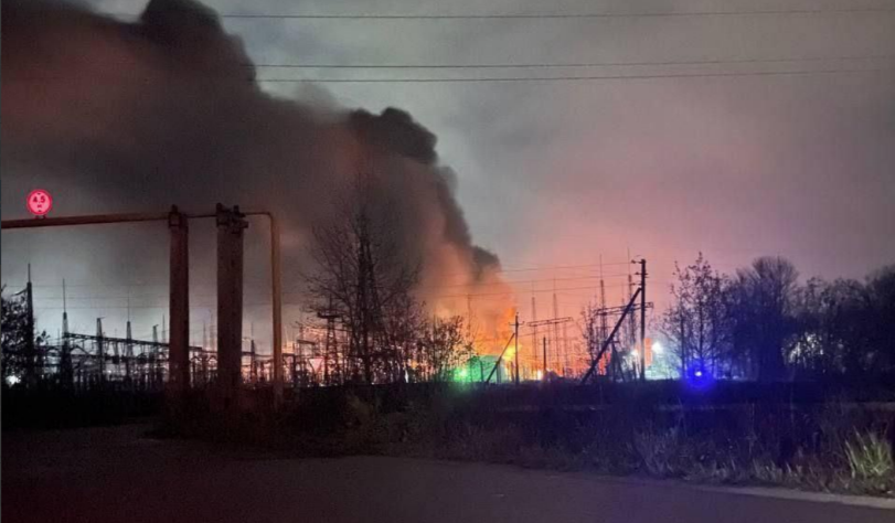 Дрони атакували одну з найбільших ТЕЦ в Орловський області Росії (відео)
